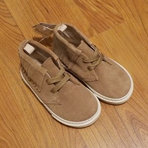 BABY GAP | Toddler Girl size 7 sneaker